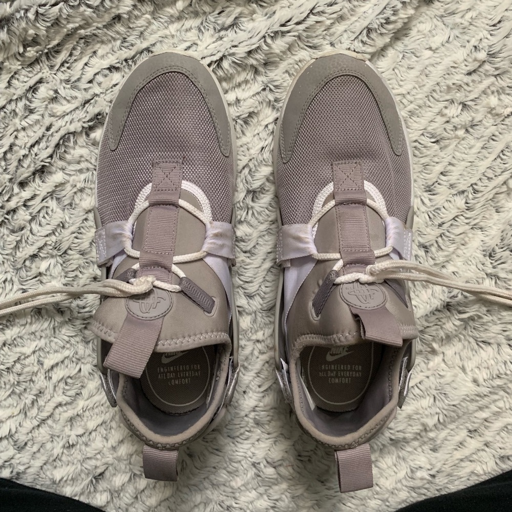 Nike air